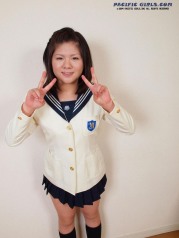 Asian schoolgirl show vagina