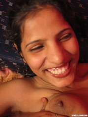 Natural Boobs And Shaved Pussy